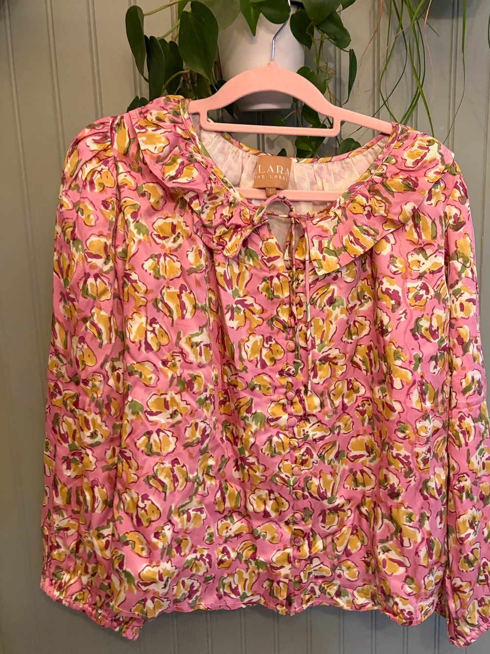 Victoria Dunn – Clara the label blouse with floaty sleeves - EUC LARGE  FLORAL